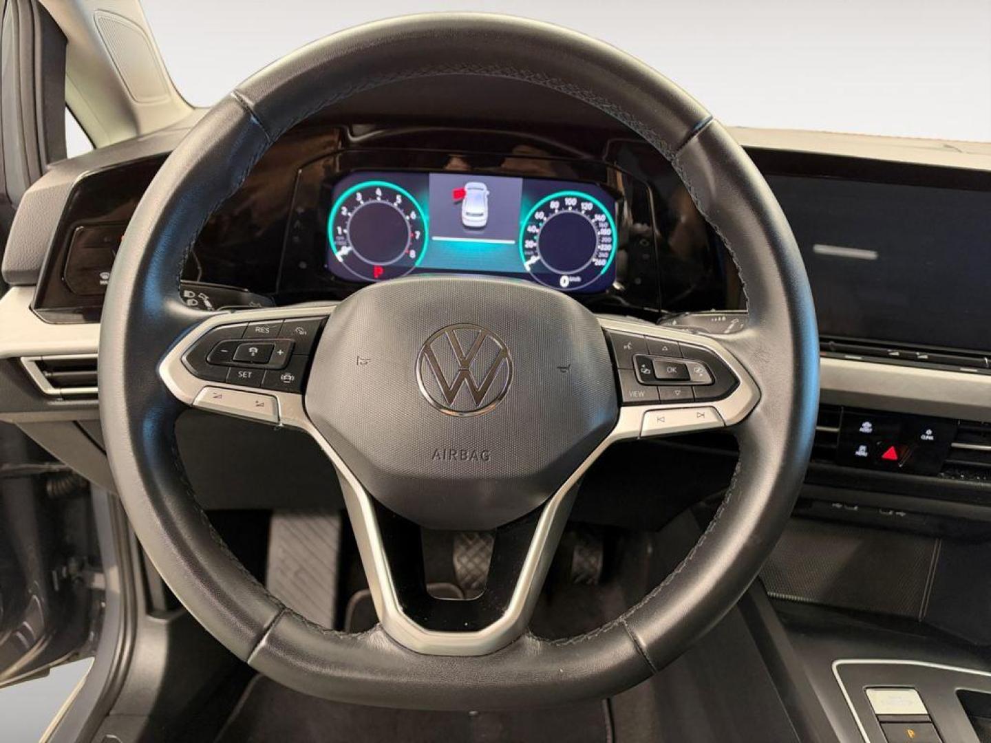 Volkswagen Golf Life 1.0 eTSI 81 kW (110 CV) DSG