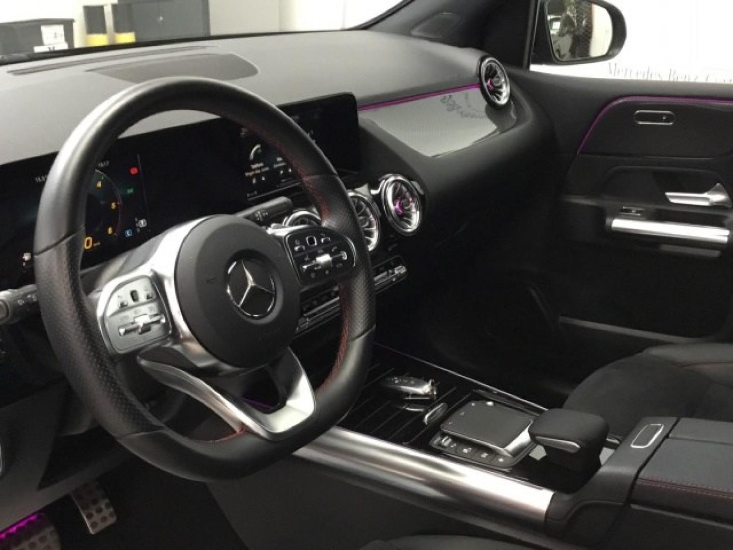 Mercedes Benz Clase B 180 d AMG Line (EURO 6d)