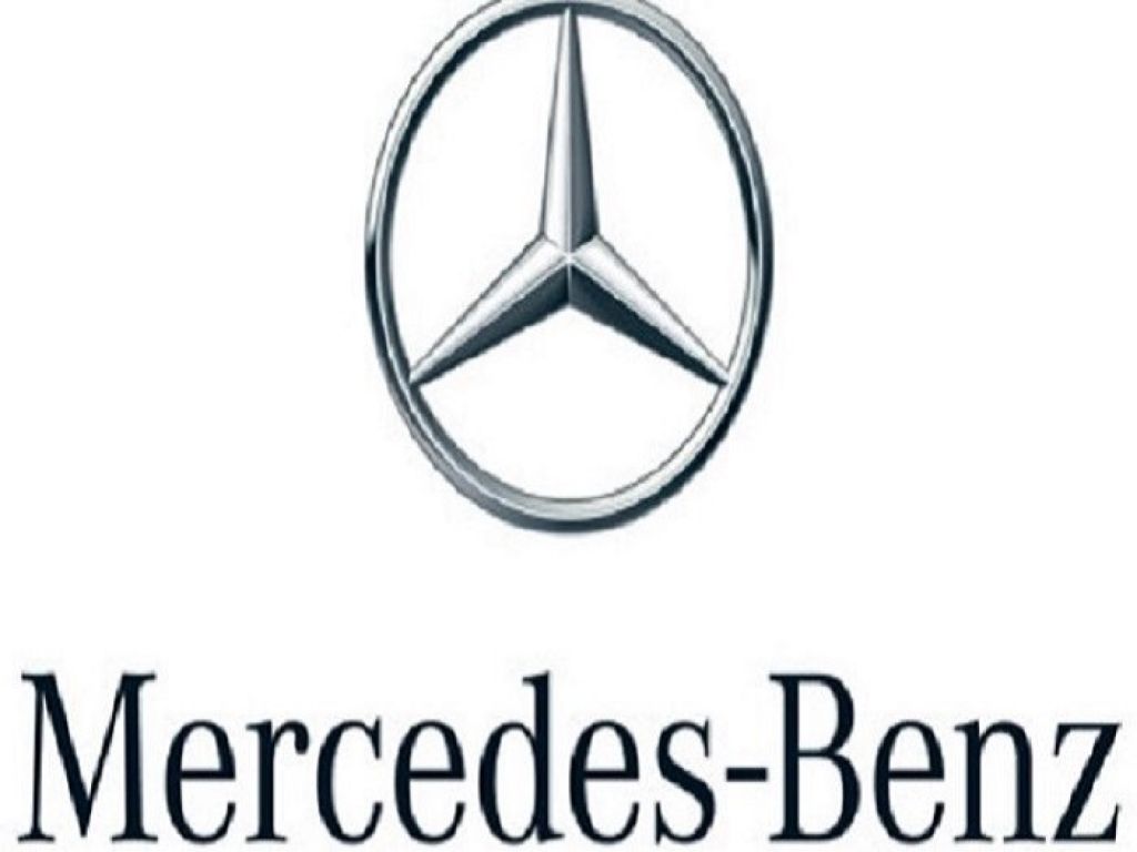 Mercedes Benz EQA 300 4MATIC[0-804]