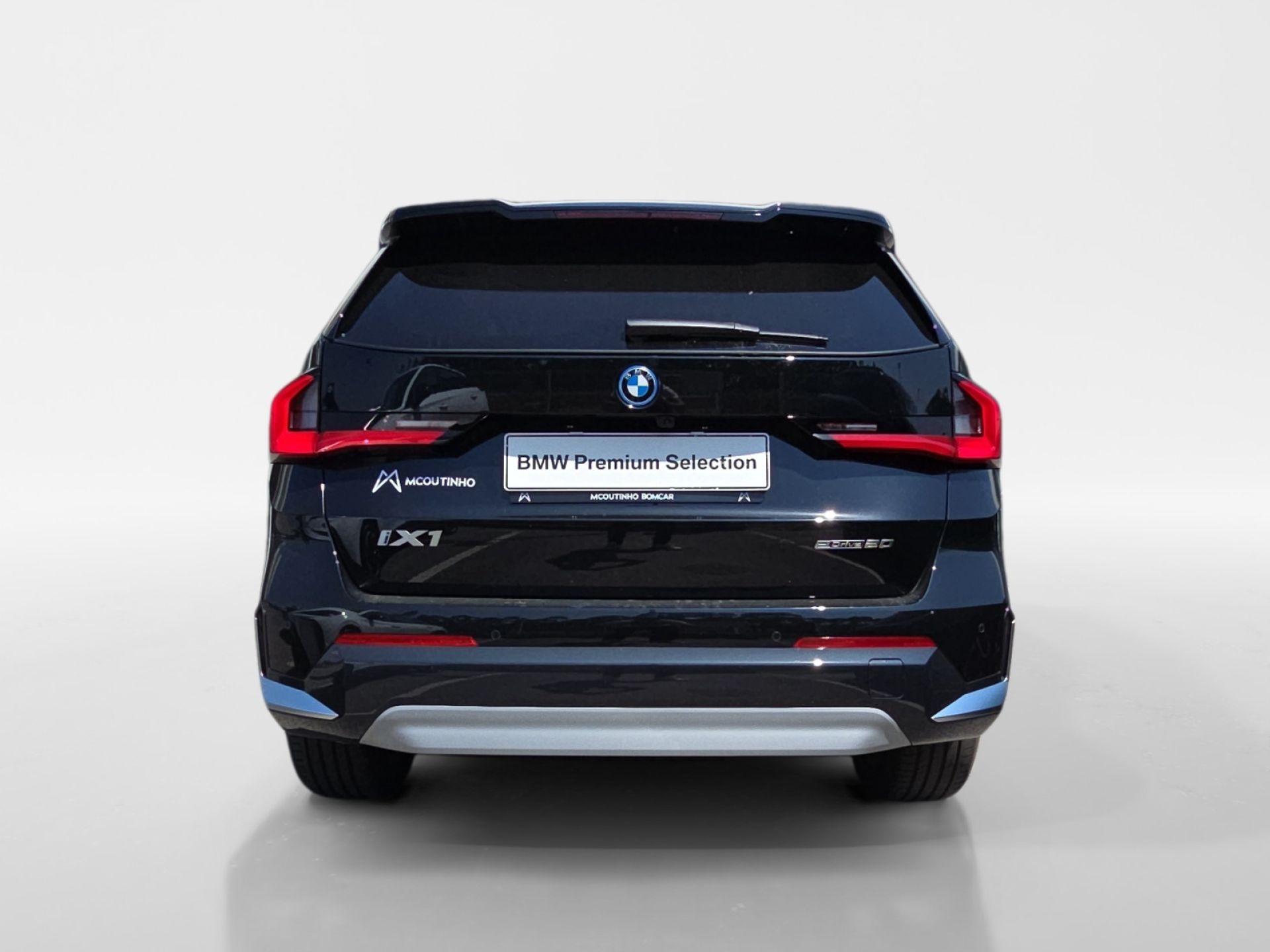BMW iX1