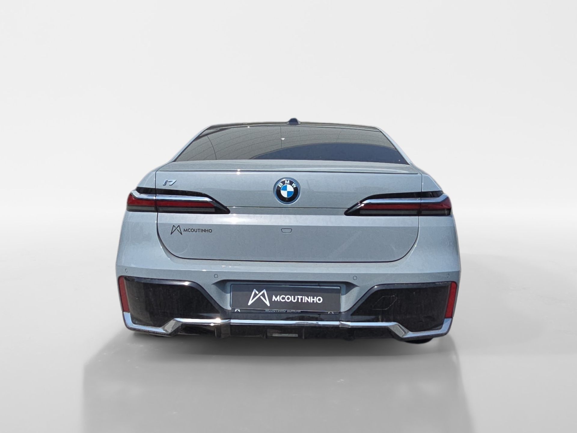 BMW I7