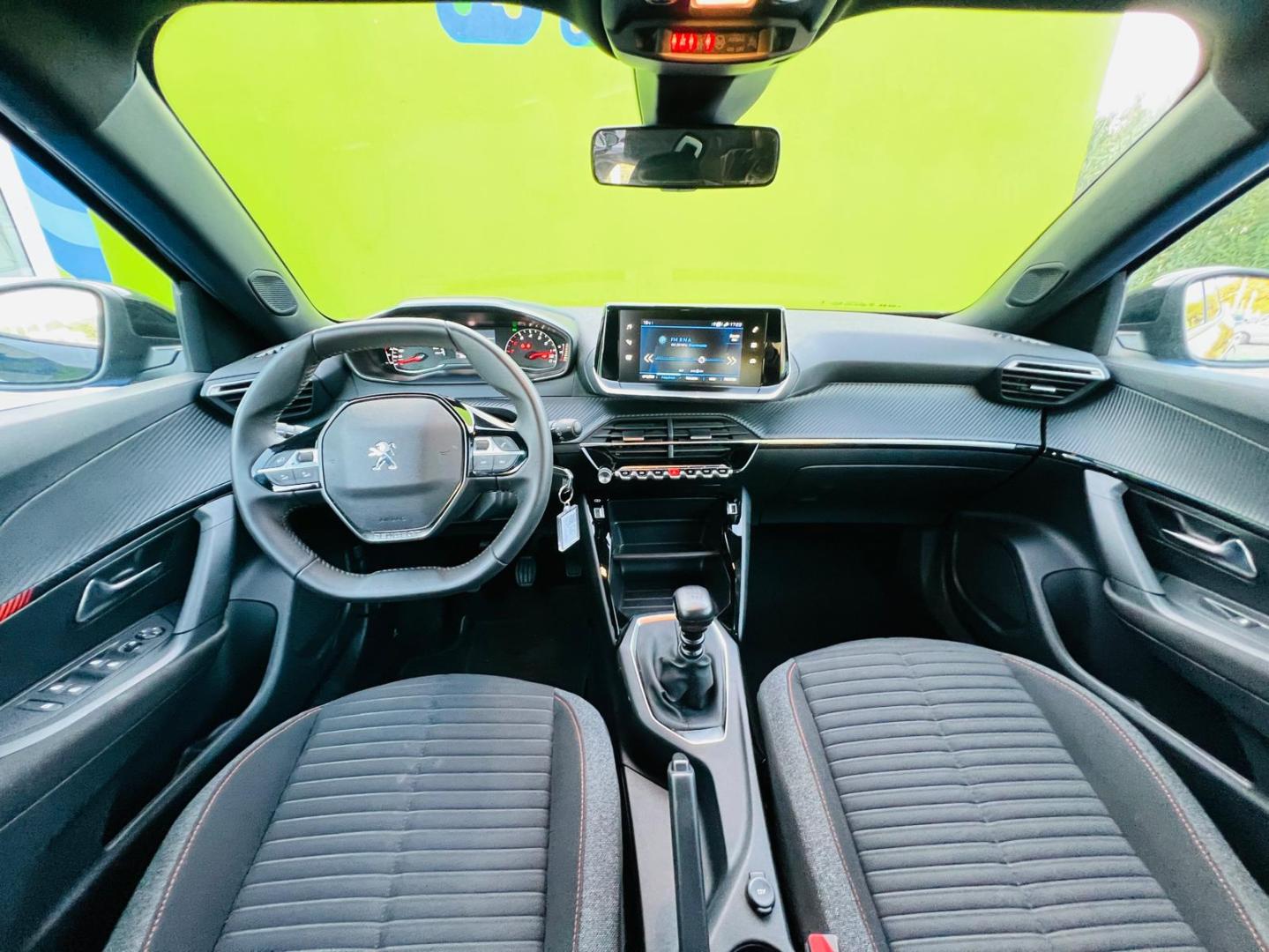 Peugeot 2008 1.2 PureTech 100cv Active