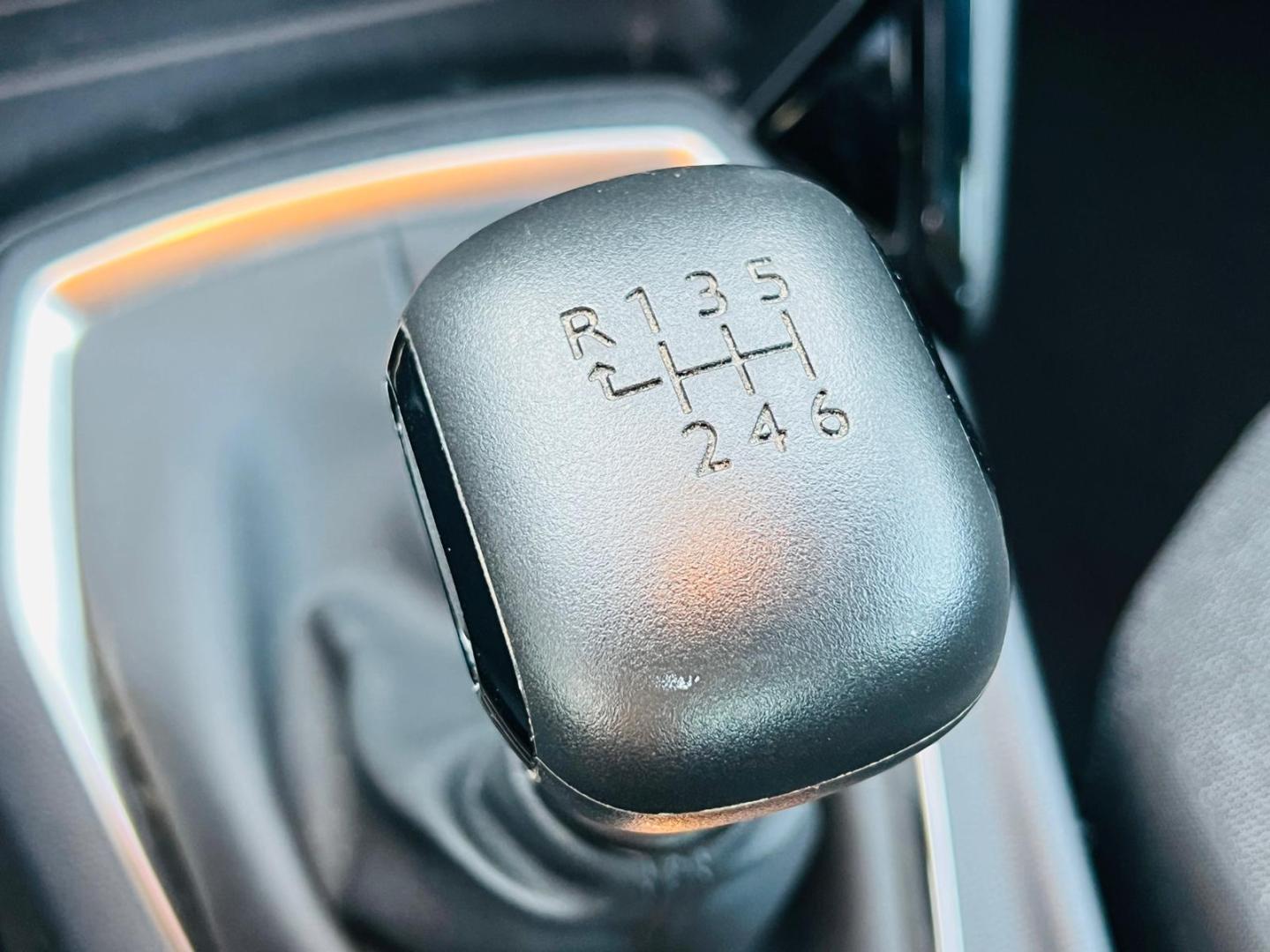 Peugeot 2008 1.2 PureTech 100cv Active