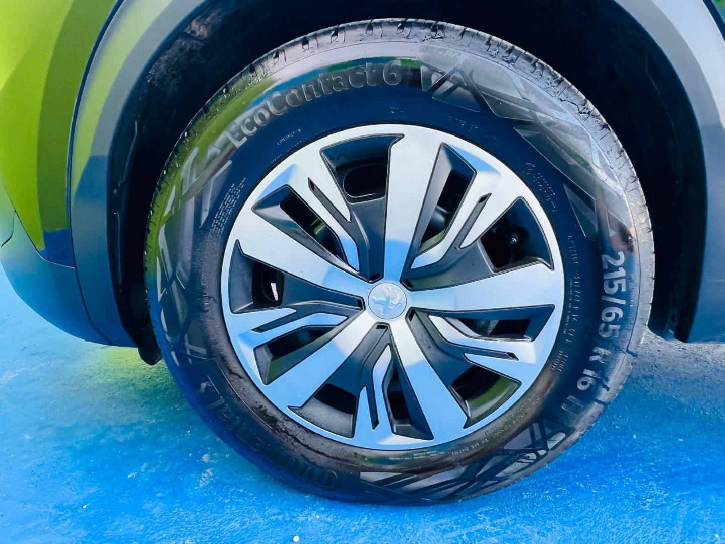 Peugeot 2008 1.2 PureTech 100cv Active