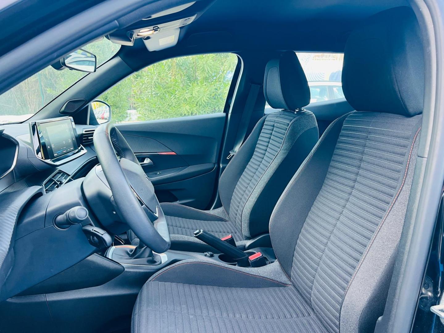 Peugeot 2008 1.2 PureTech 100cv Active