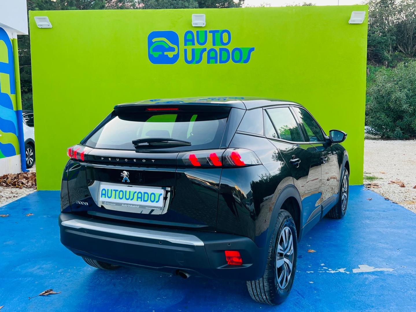 Peugeot 2008 1.2 PureTech 100cv Active