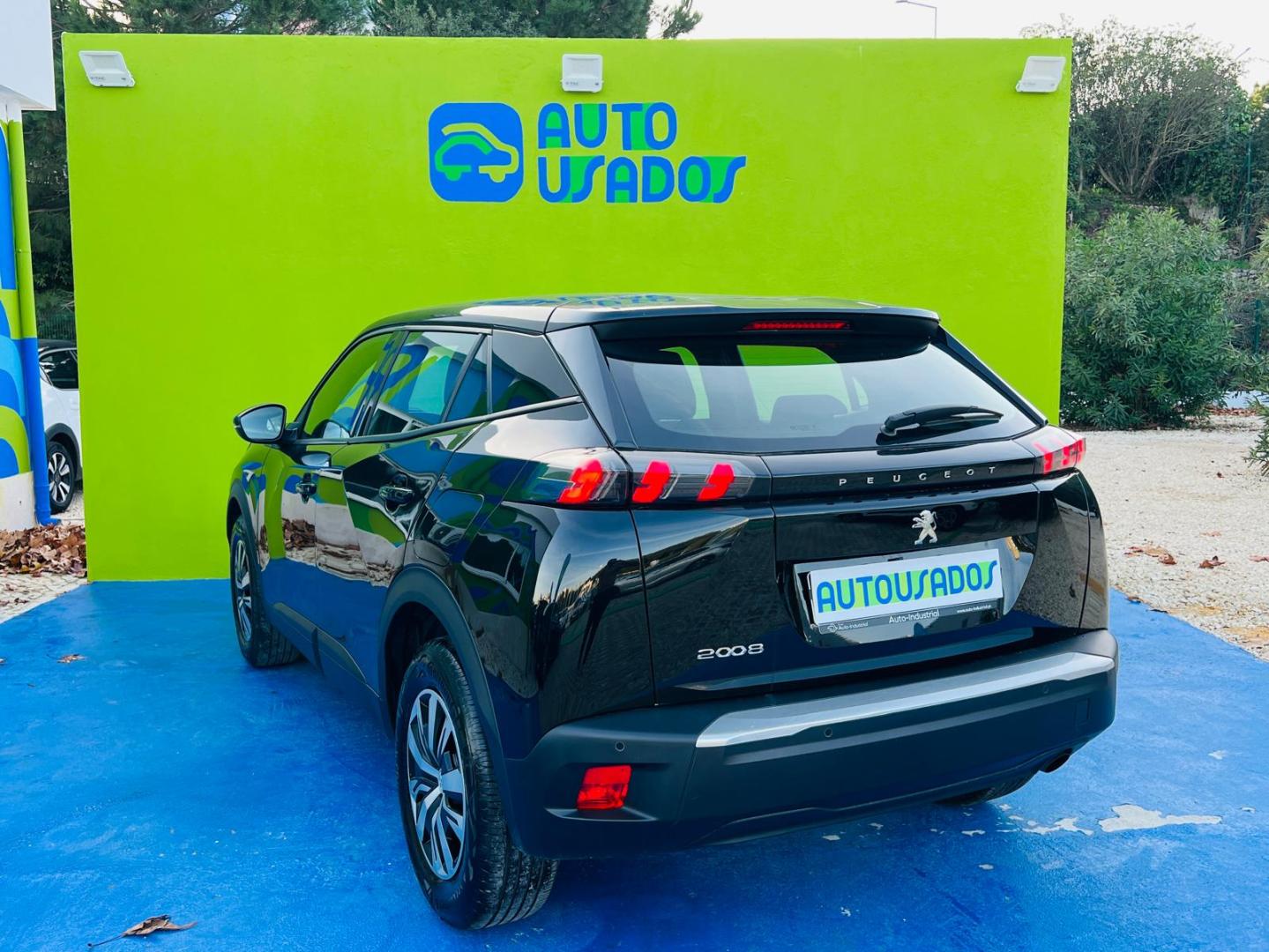 Peugeot 2008 1.2 PureTech 100cv Active