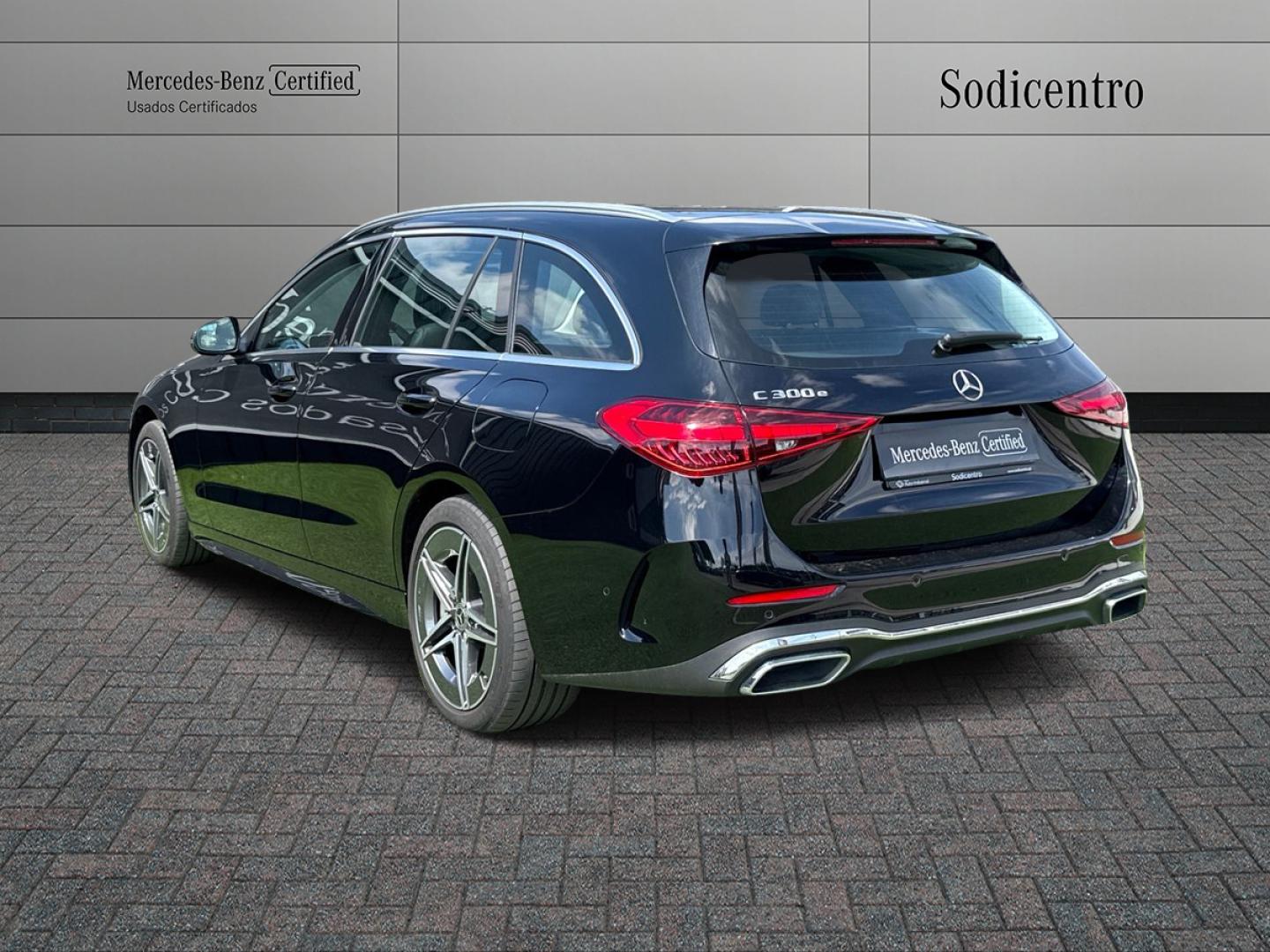 Mercedes-Benz Classe C C 300 e Station AMG