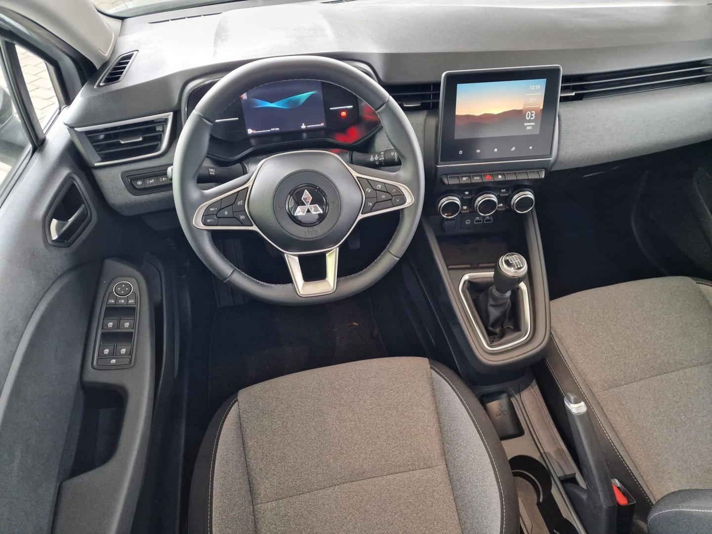 Mitsubishi Colt 1.0 MPI-T 6MT Kaiteki