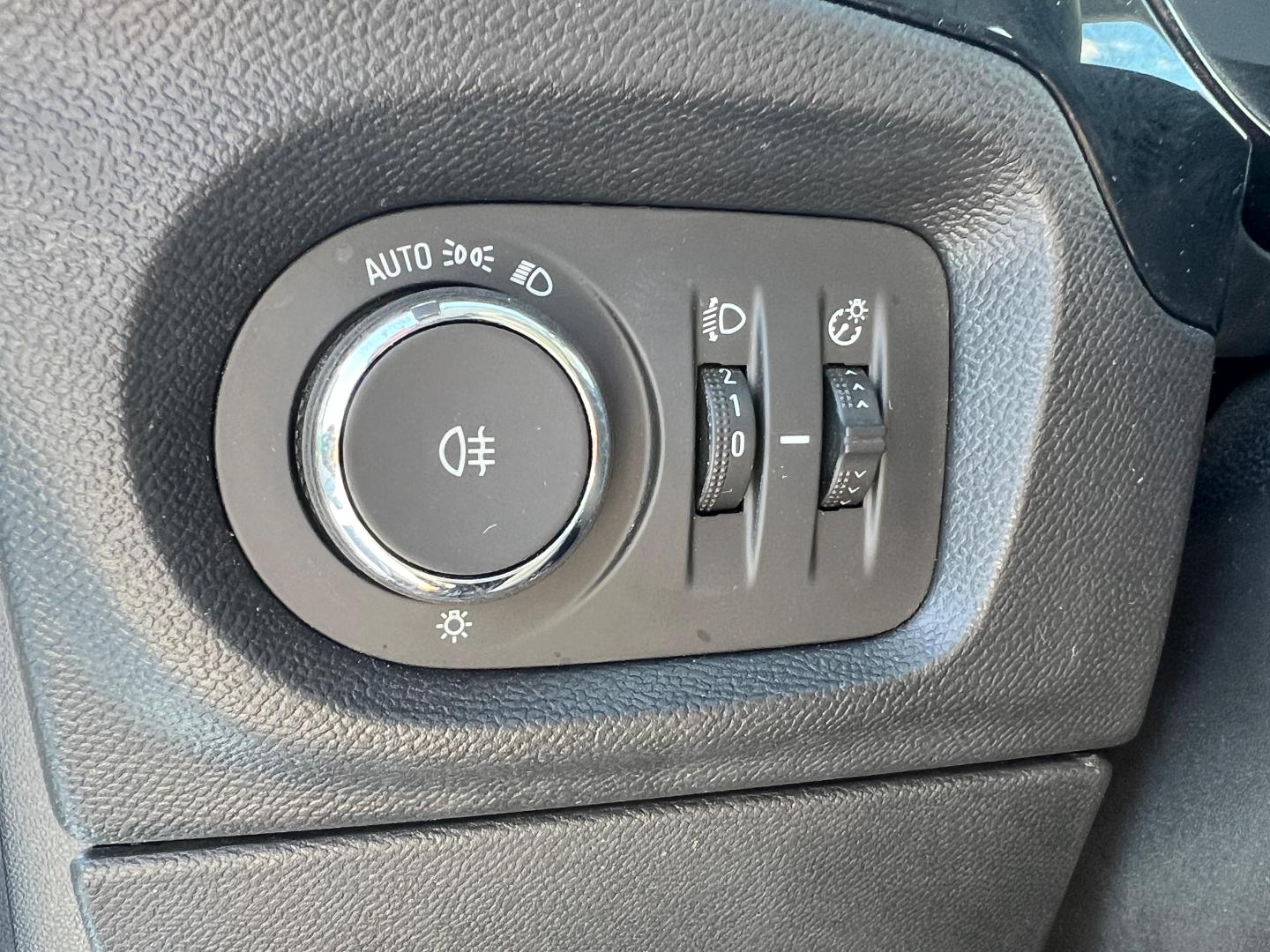 Opel Corsa 1.2 75cv Business Edition