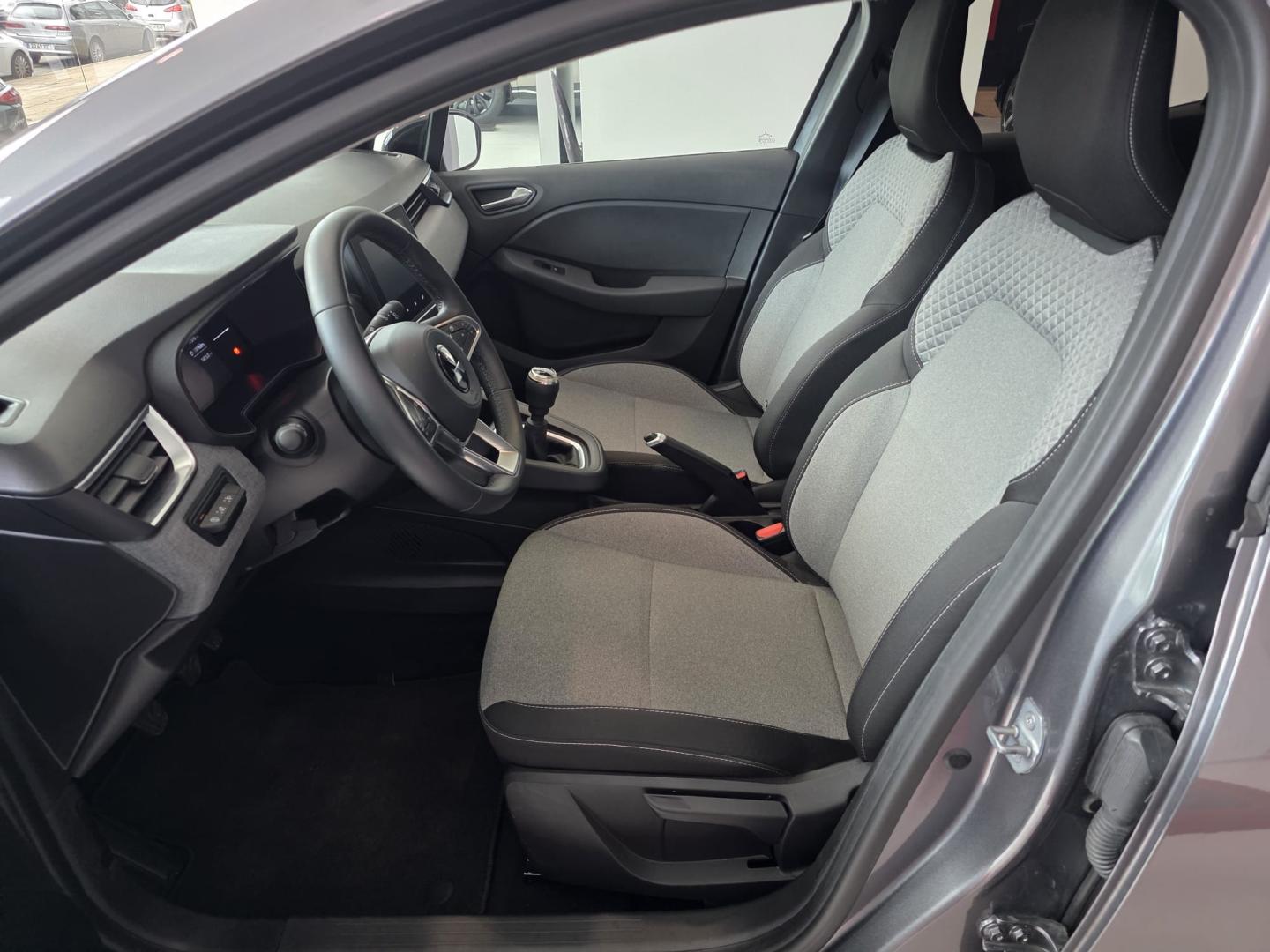 Mitsubishi Colt 1.0 MPI-T 6MT Kaiteki