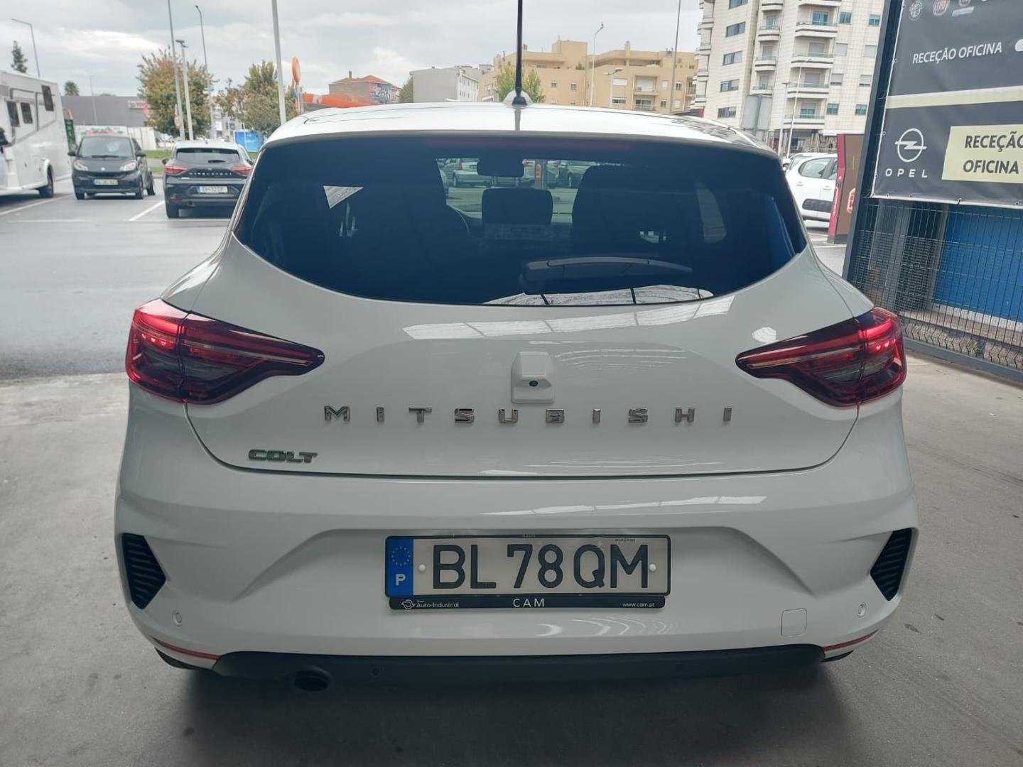 Mitsubishi Colt 1.0 MPI-T 6MT Kaiteki