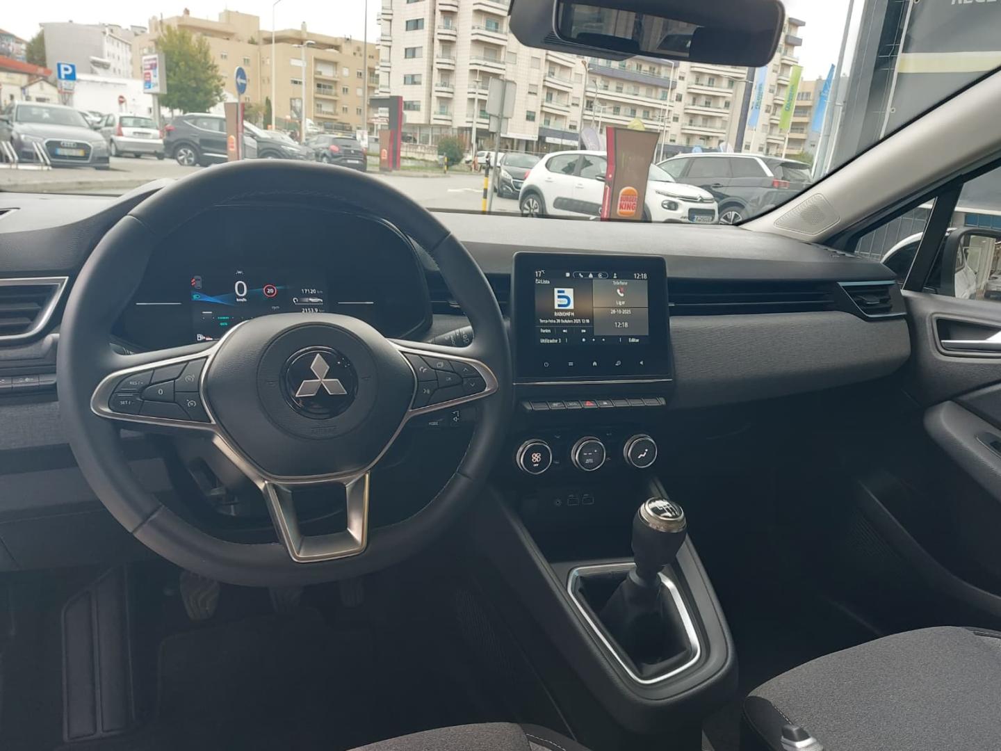 Mitsubishi Colt 1.0 MPI-T 6MT Kaiteki