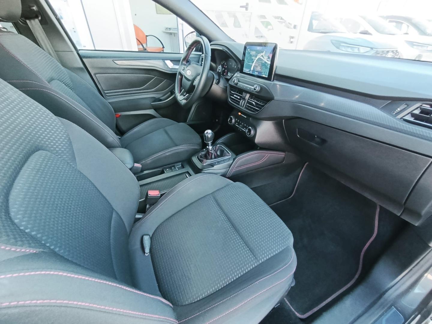 Ford Focus 1.0 EcoBoost 125cv ST-LINE