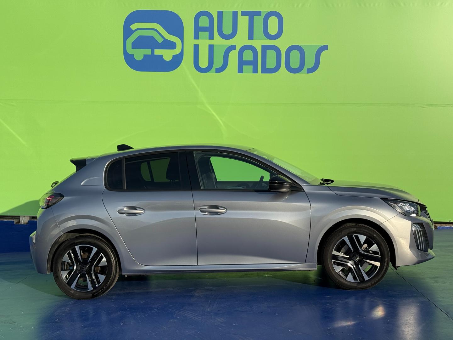 Peugeot 208 1.2 Hybrid 100 Allure 5p e-DCS6