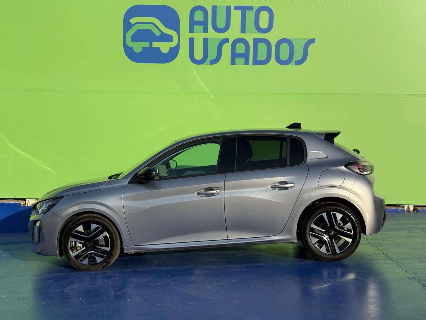 Peugeot 208 1.2 Hybrid 100 Allure 5p e-DCS6