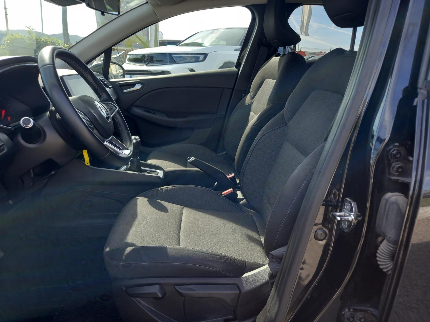 Renault Clio TCe 100 Intens