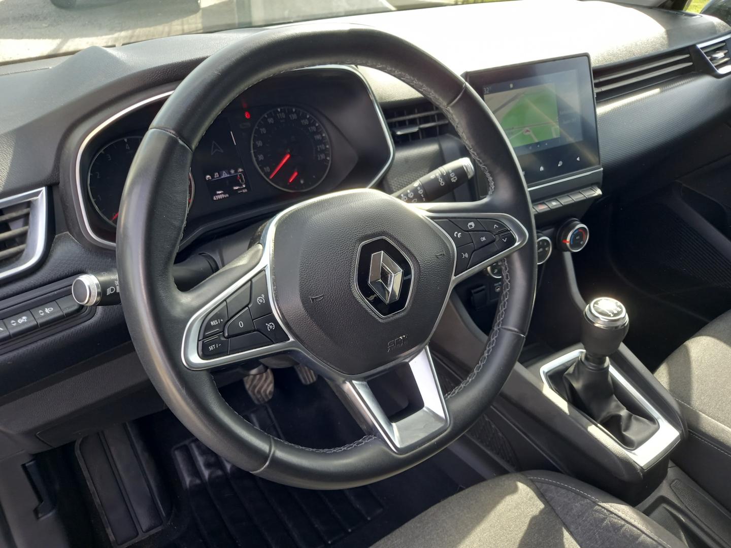 Renault Clio TCe 100 Intens