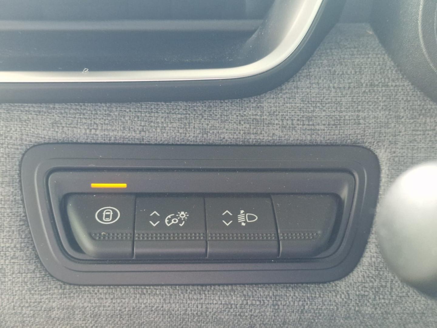 Mitsubishi Colt 1.0 MPI-T 6MT Kaiteki