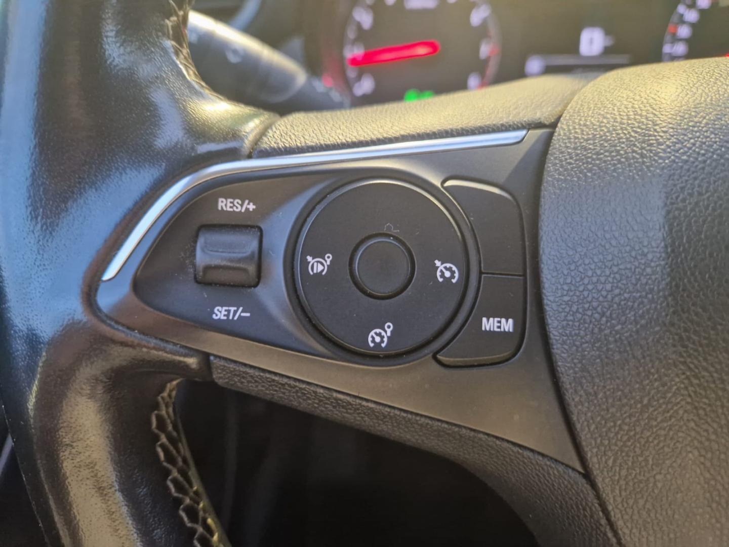 Opel Crossland 1.2 83cv Business Edition