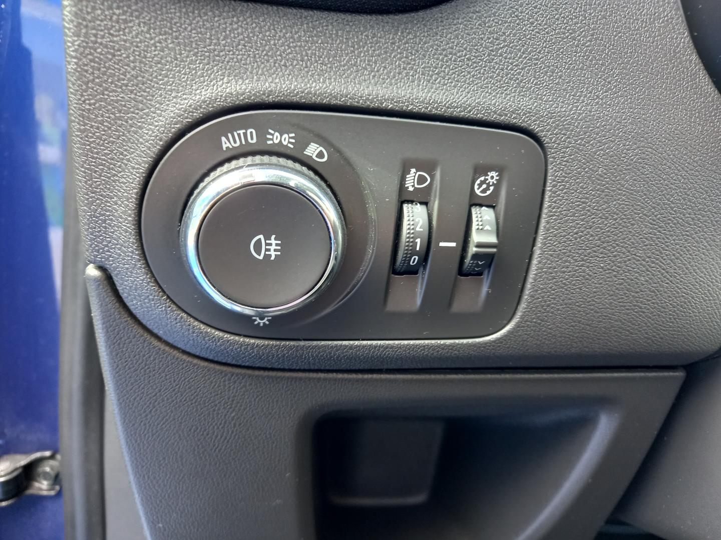 Opel Crossland 1.2 83cv Business Edition