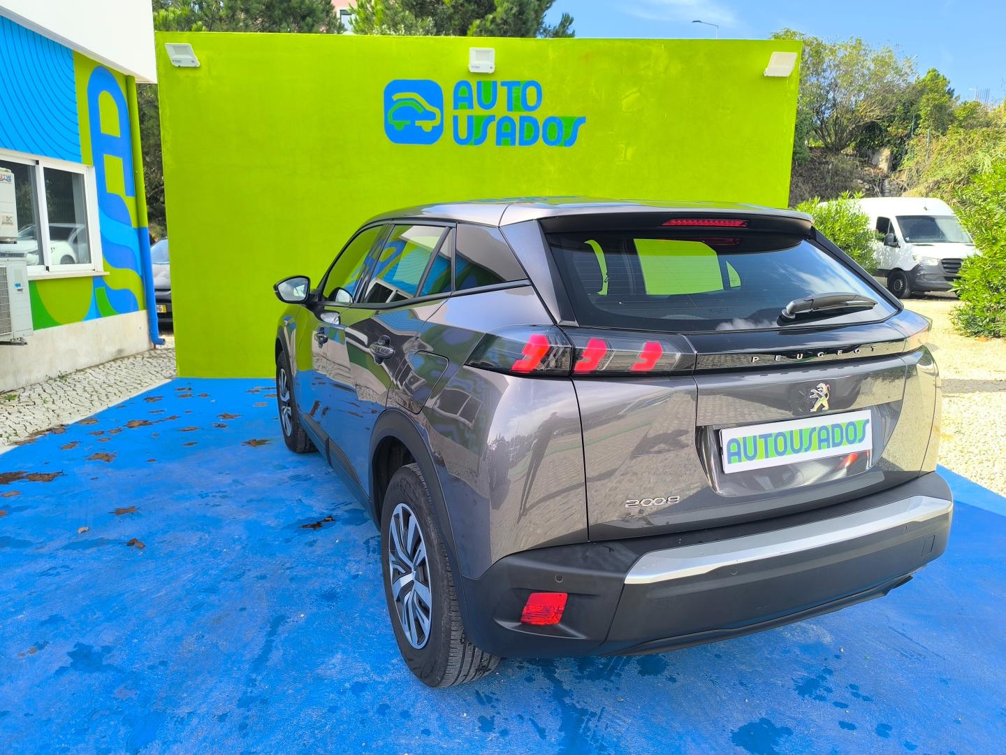 Peugeot 2008 1.2 PureTech 100cv Active