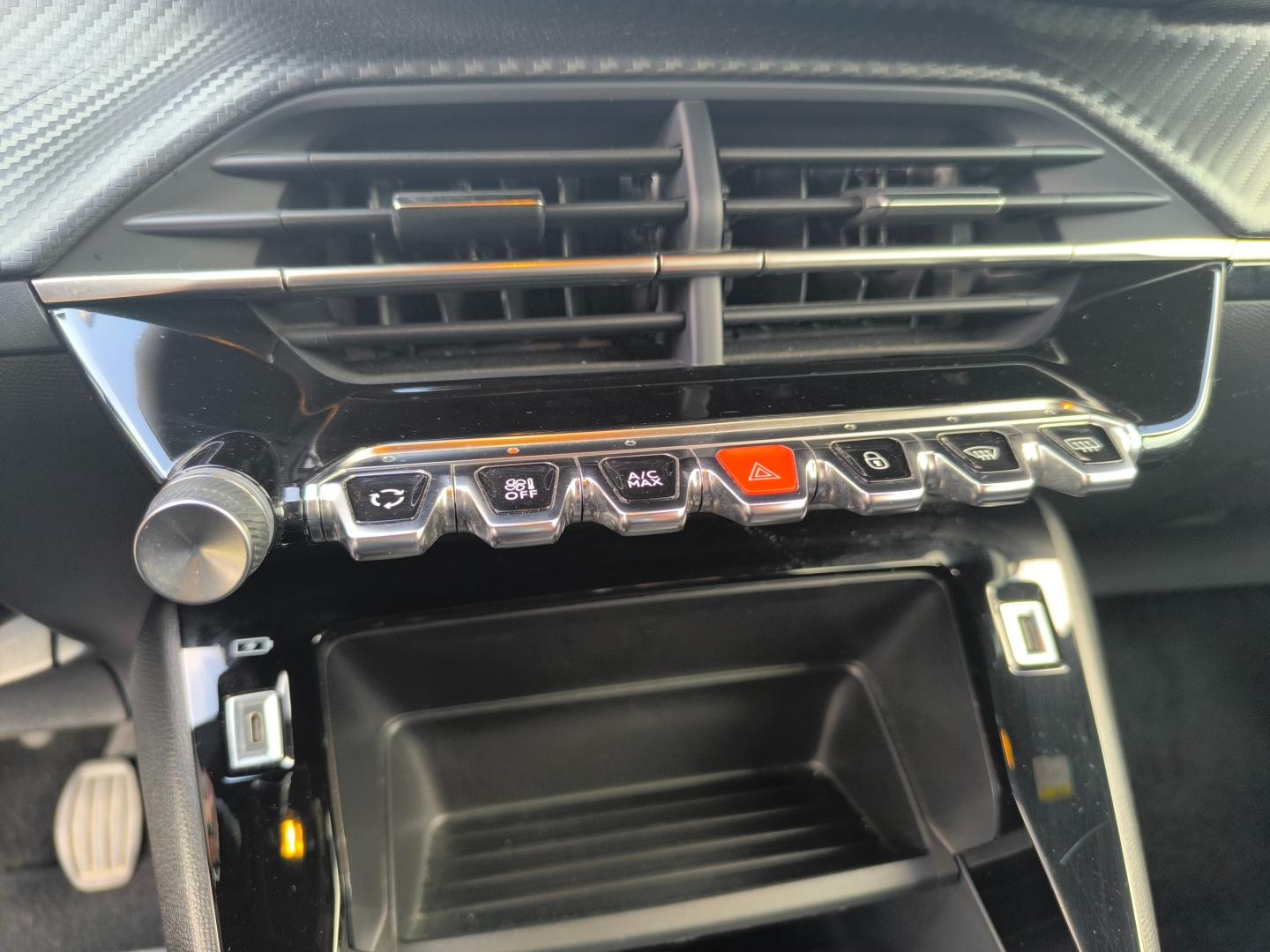 Peugeot 2008 1.2 PureTech 100cv Active