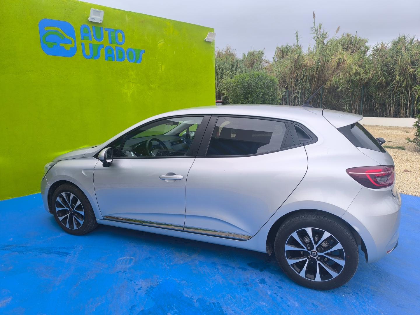 Renault Clio TCe 100 Intens