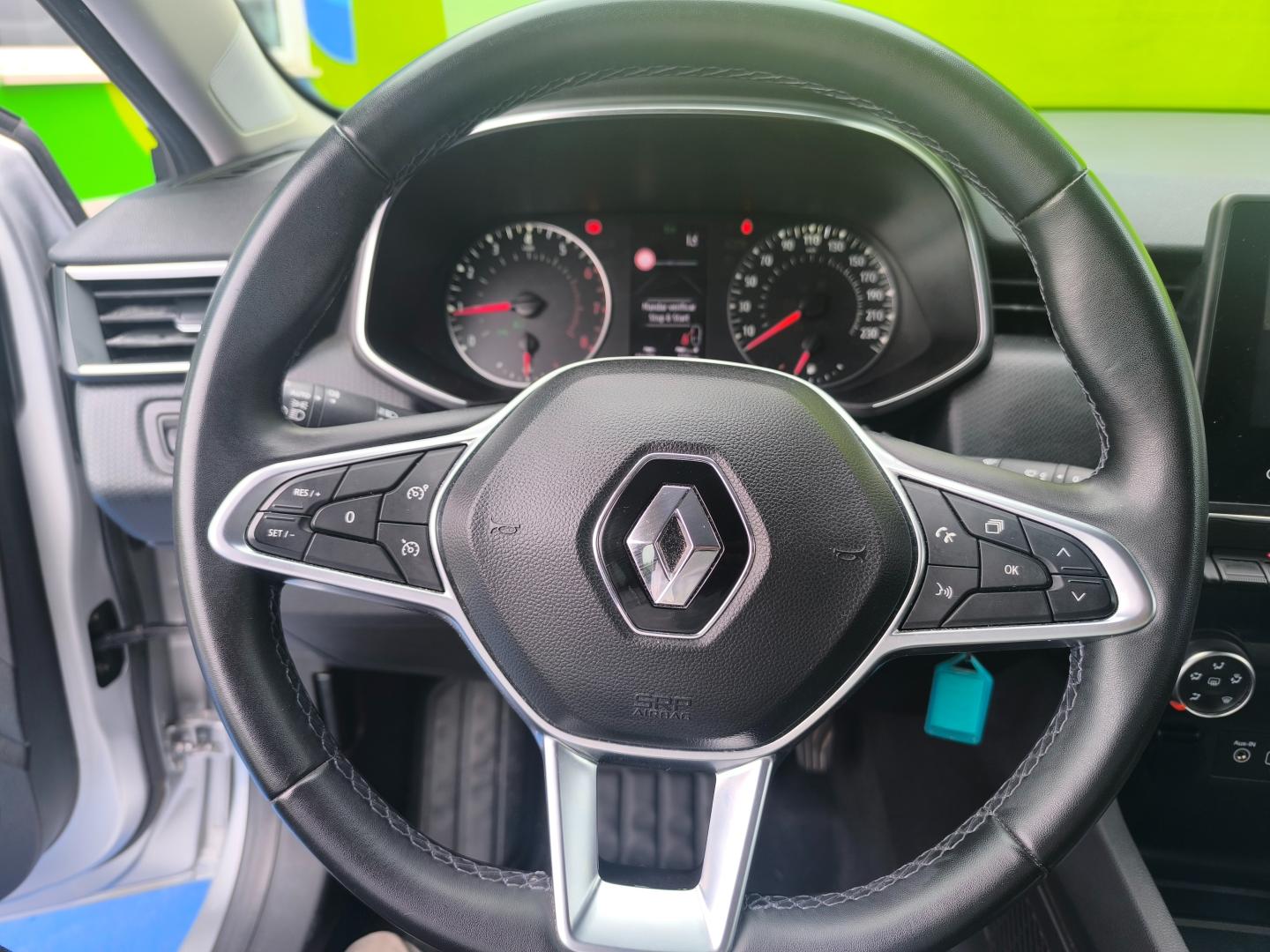 Renault Clio TCe 100 Intens