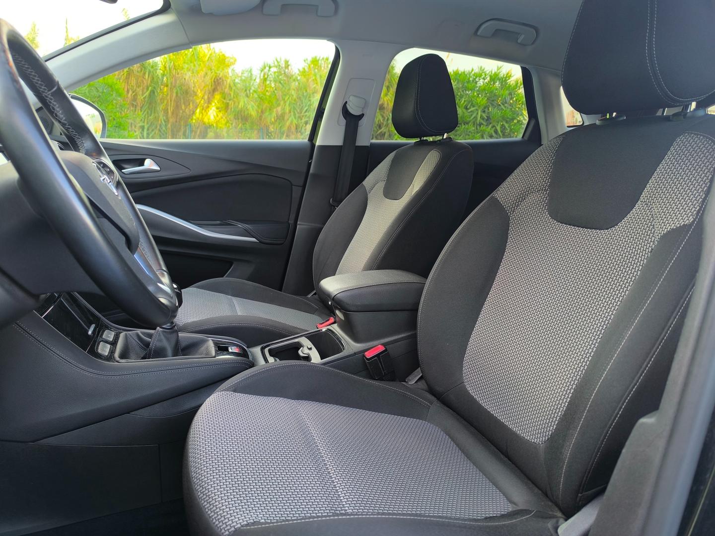 Opel Grandland X 1.2T 130cv S/S Business Edition