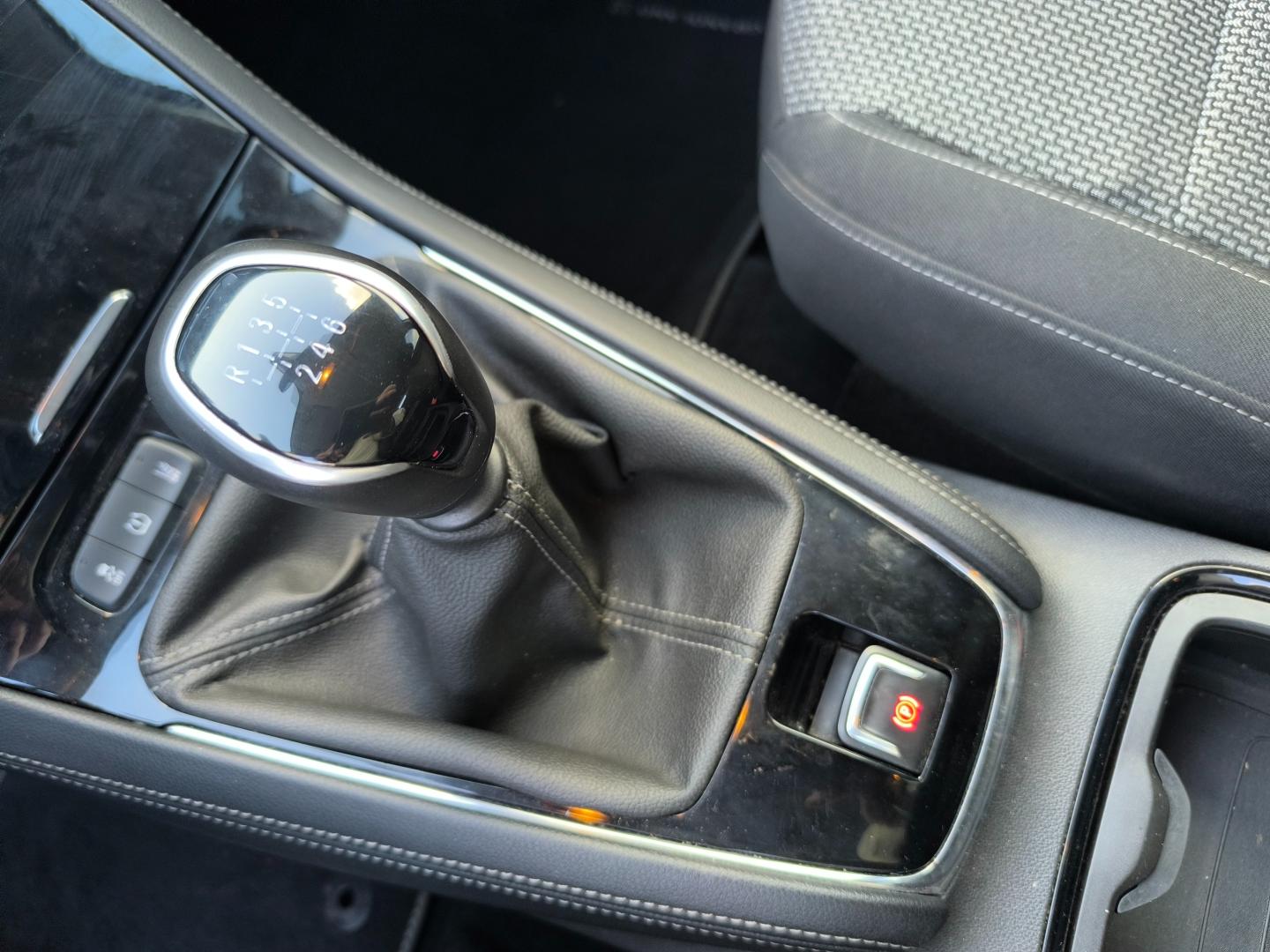 Opel Grandland X 1.2T 130cv S/S Business Edition