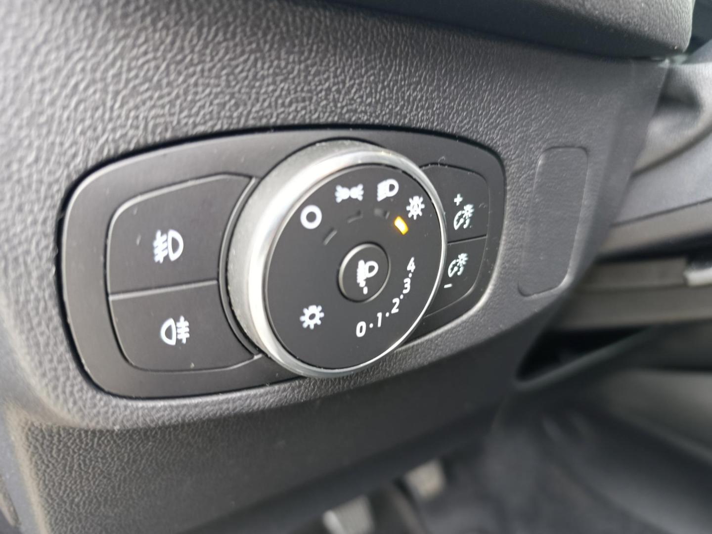 Ford Focus 1.0 ECOBOOST 125cv MHEV ST-LINE