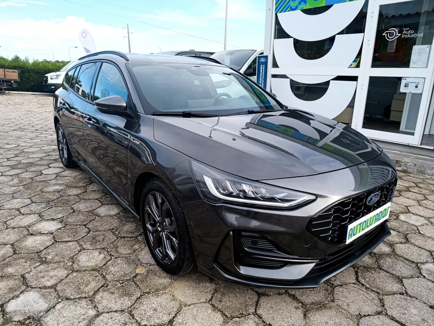 Ford Focus 1.0 ECOBOOST 125cv MHEV ST-LINE X