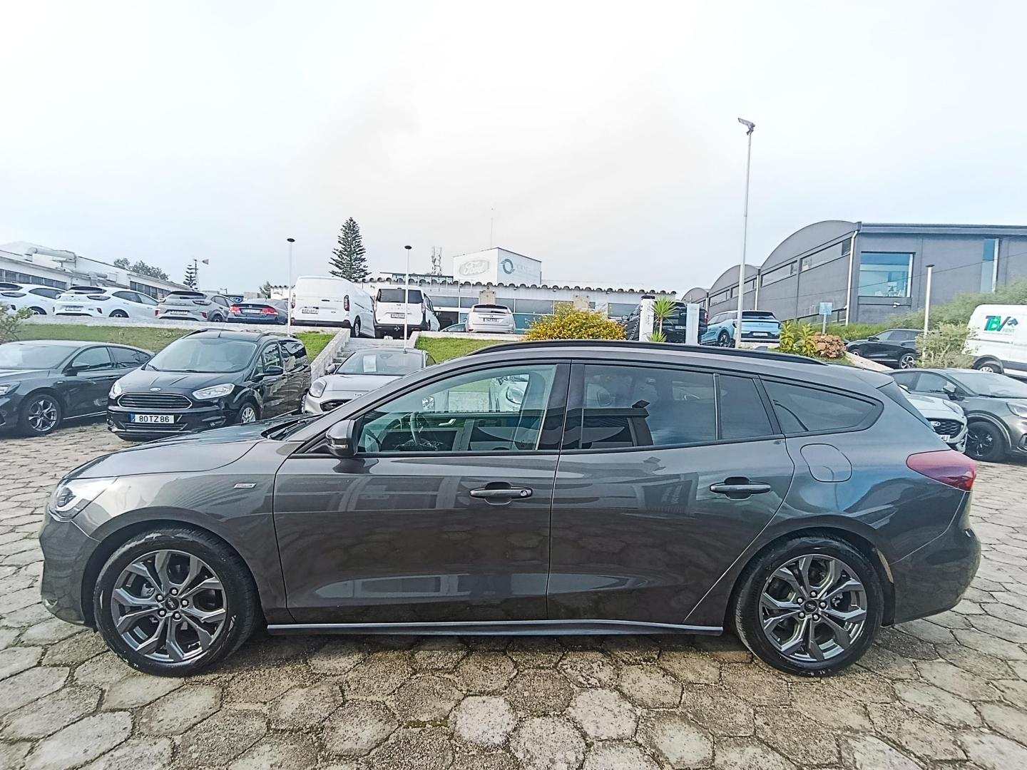 Ford Focus 1.0 ECOBOOST 125cv MHEV ST-LINE X