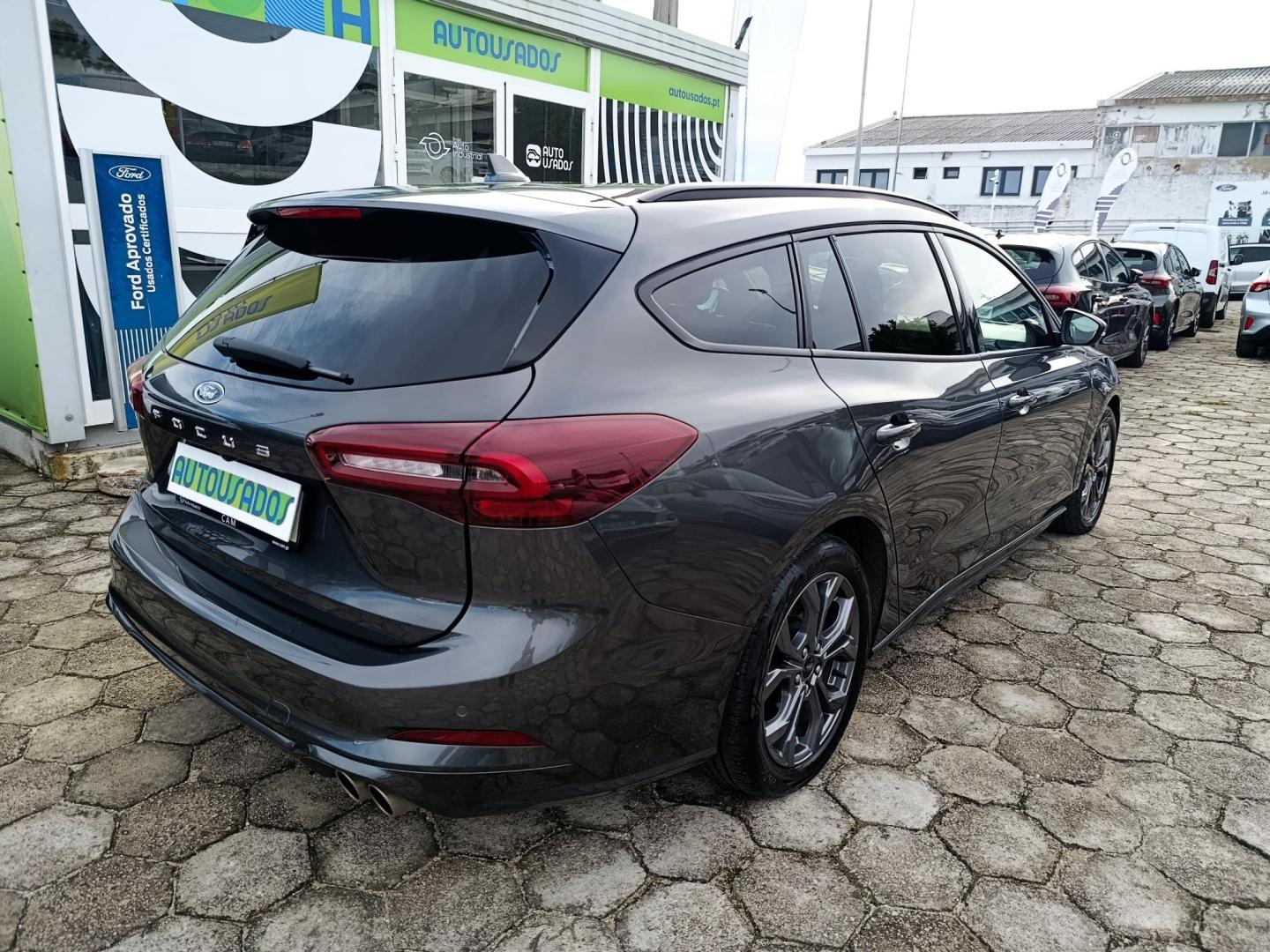 Ford Focus 1.0 ECOBOOST 125cv MHEV ST-LINE X