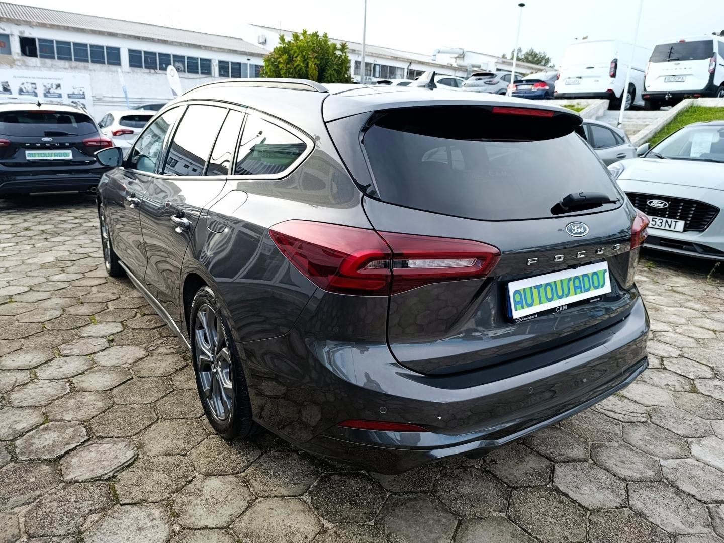 Ford Focus 1.0 ECOBOOST 125cv MHEV ST-LINE X
