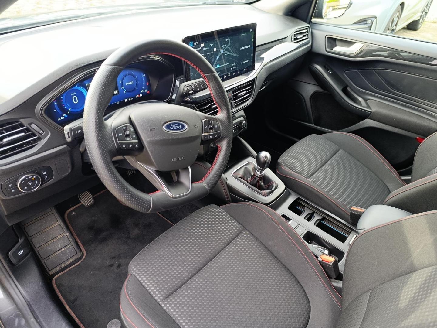 Ford Focus 1.0 ECOBOOST 125cv MHEV ST-LINE X