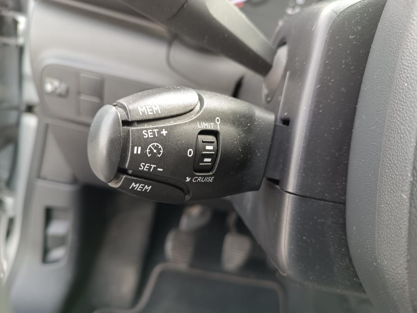 Citroen C3 1.5 BlueHDi 100 S&S CVM C-Series