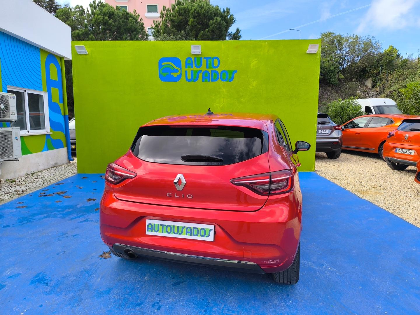 Renault Clio TCe 100 Intens