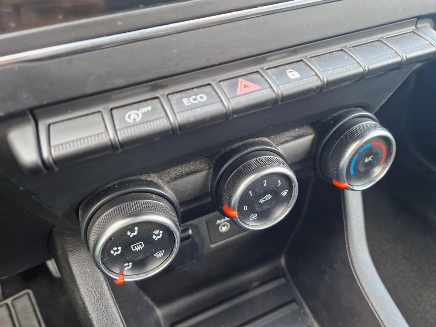 Renault Clio TCe 100 Intens