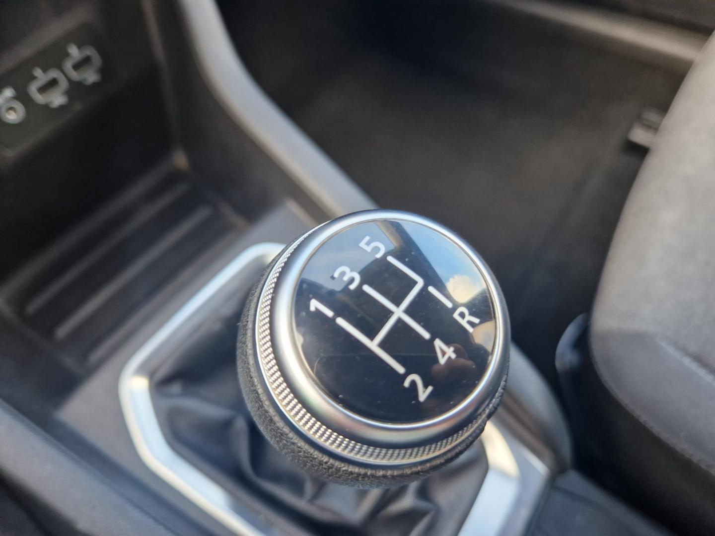 Renault Clio TCe 100 Intens