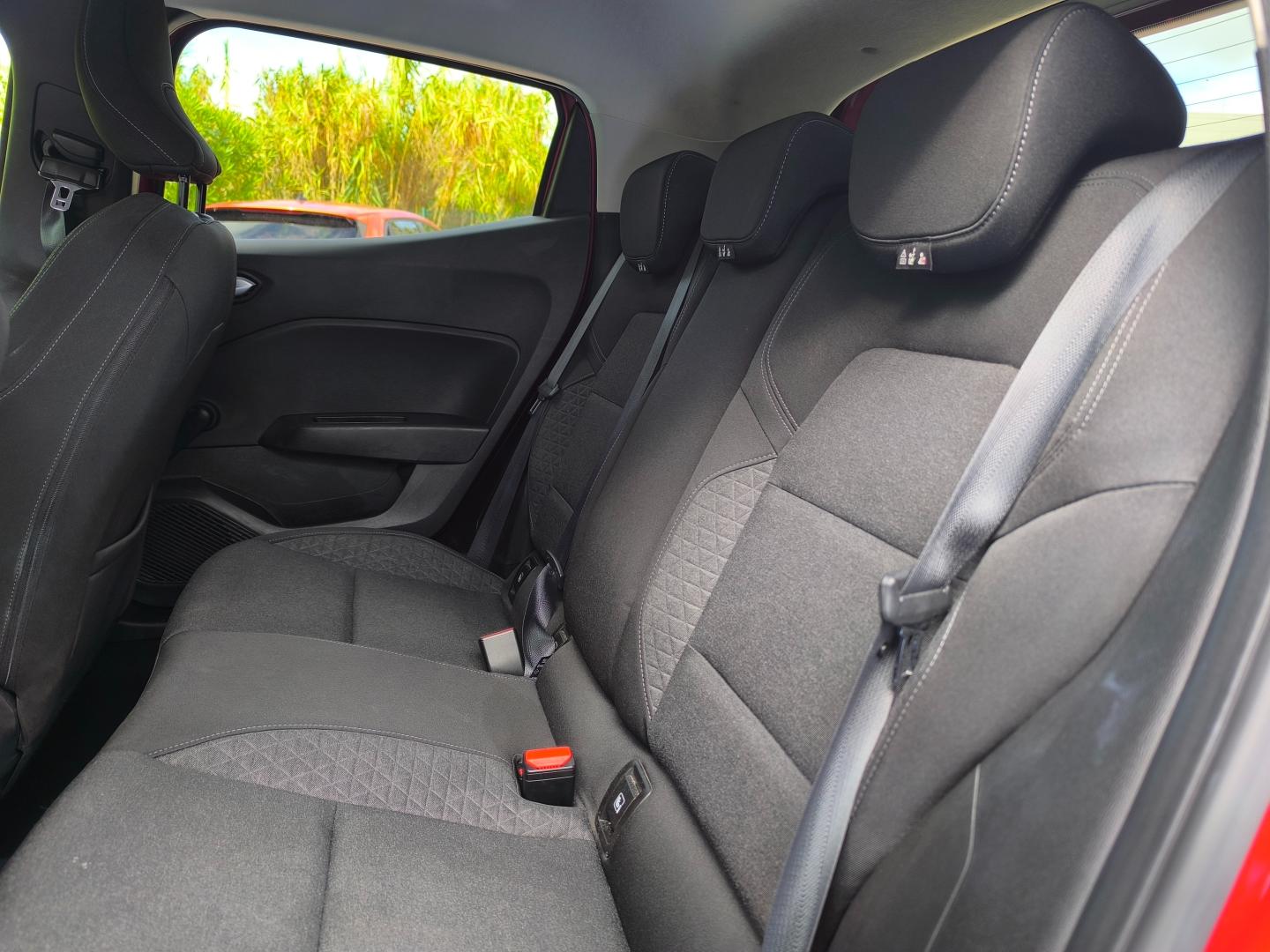 Renault Clio TCe 100 Intens