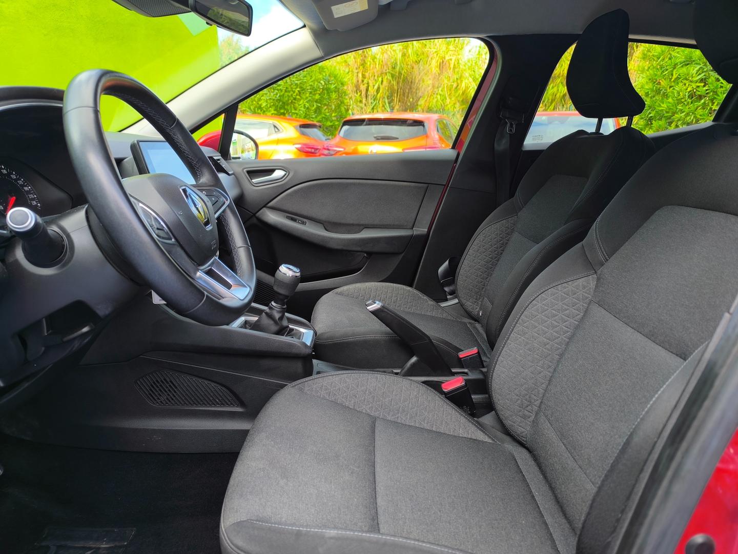 Renault Clio TCe 100 Intens