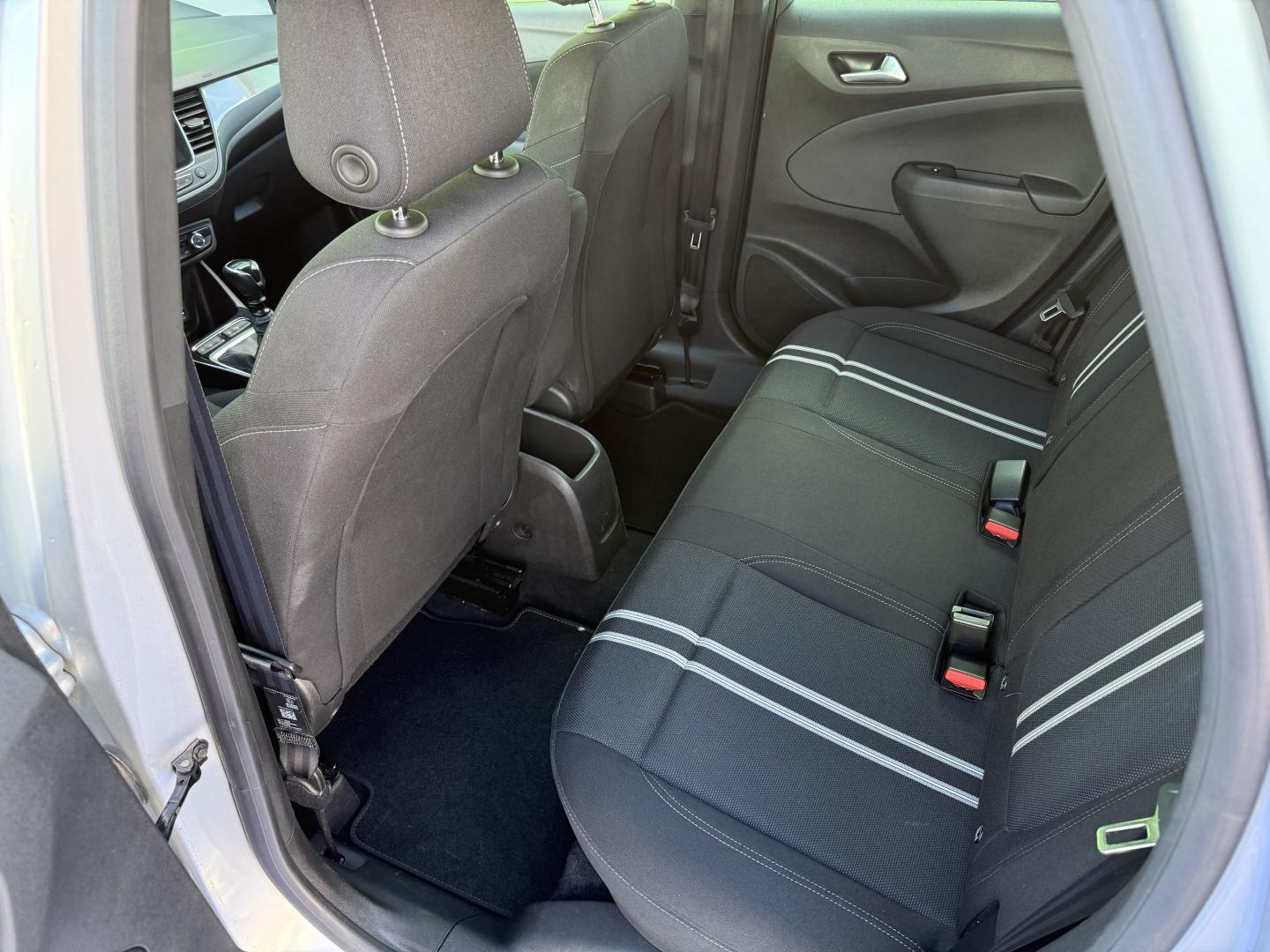 Opel Crossland 1.2T 110cv Design & Tech