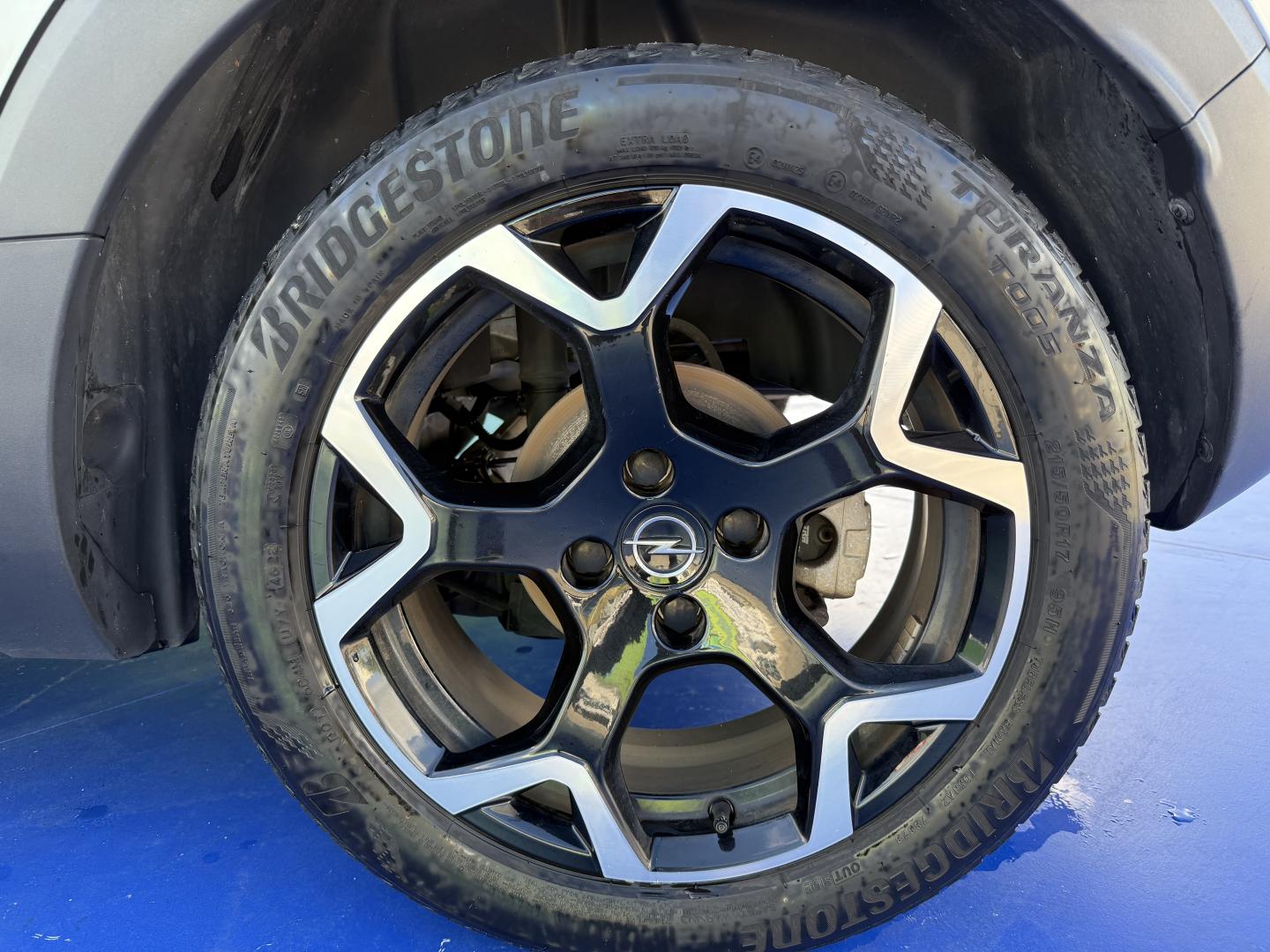 Opel Crossland 1.2T 110cv Design & Tech