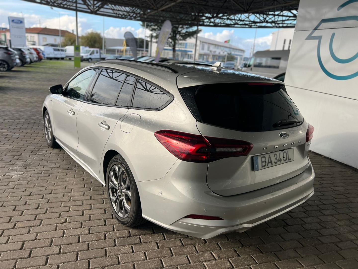 Ford Focus 1.0 ECOBOOST 125cv MHEV ST-LINE X