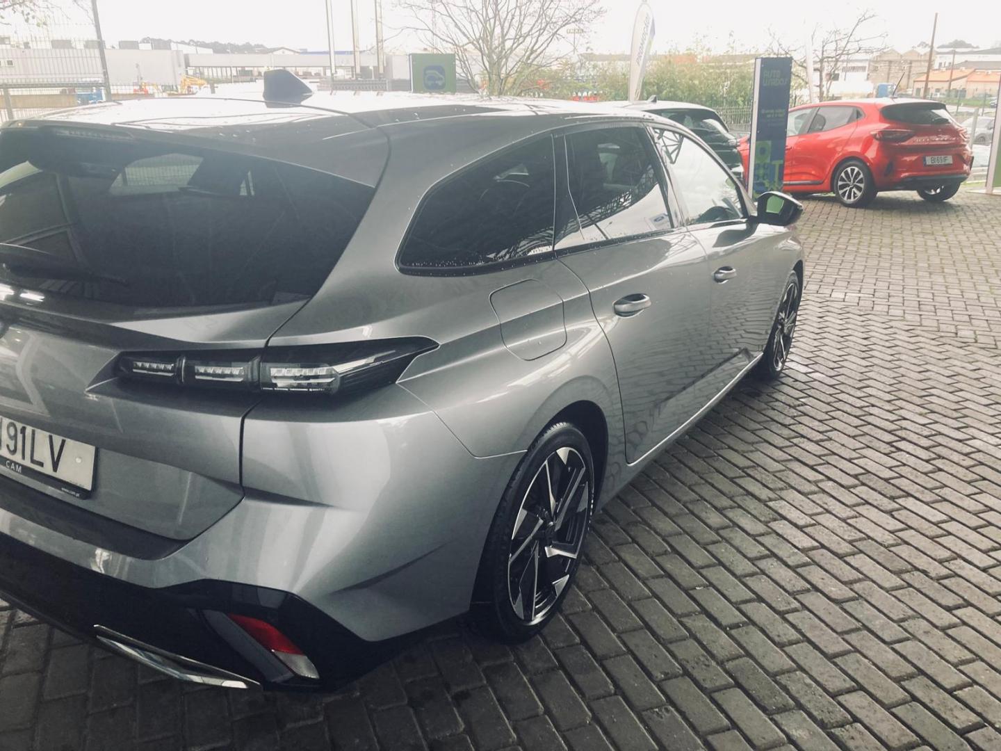 Peugeot 308 SW SW Allure 1.5 BlueHDi 130cv EAT8