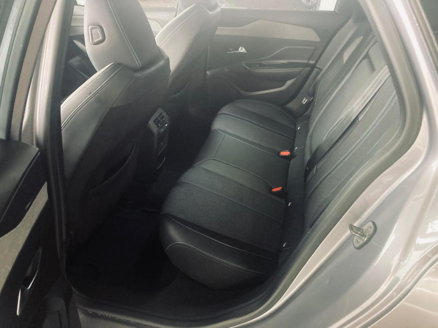 Peugeot 308 SW SW Allure 1.5 BlueHDi 130cv EAT8