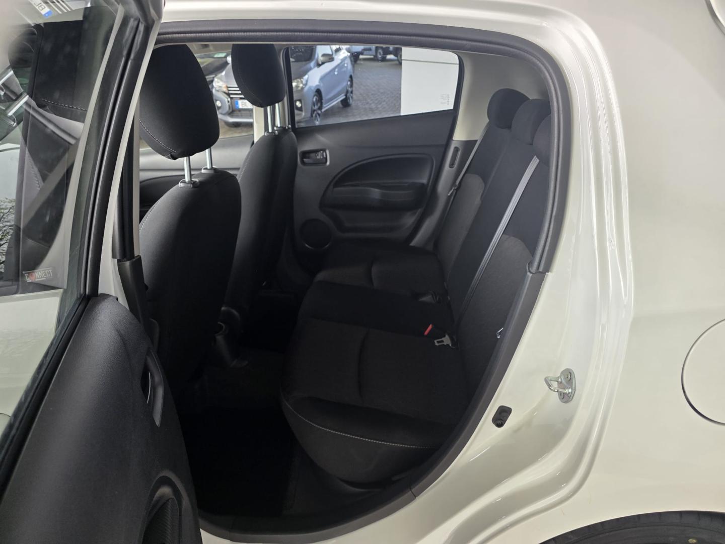 Mitsubishi Space Star 1.2 Connect Edition