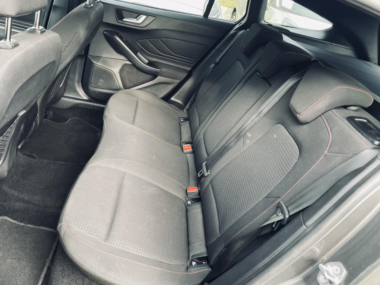 Ford Focus 1.0 ECOBOOST 125cv MHEV ST-LINE X